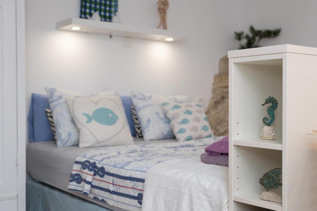 Charming Studio Apartment At House Rustica With Terrace And Nearby Parking Punat Eksteriør billede